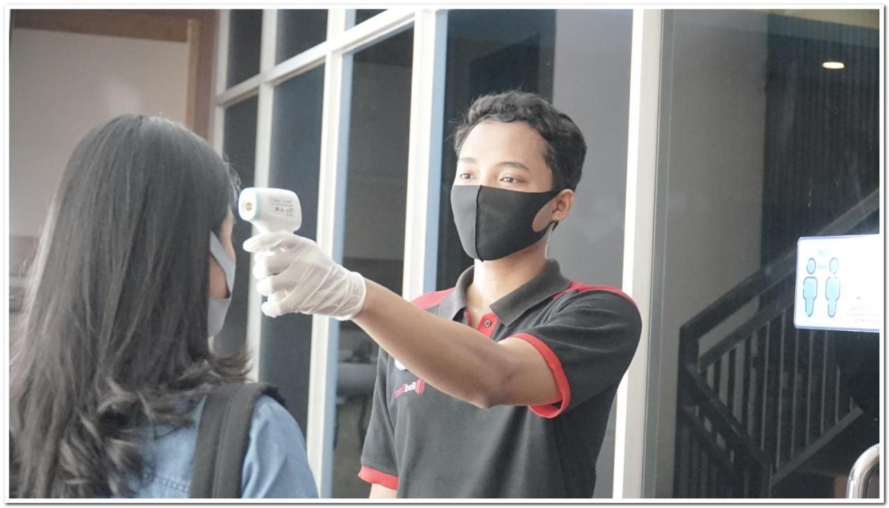 Hotel Reddoorz Syariah Near Exit Tol Malang Exteriér fotografie