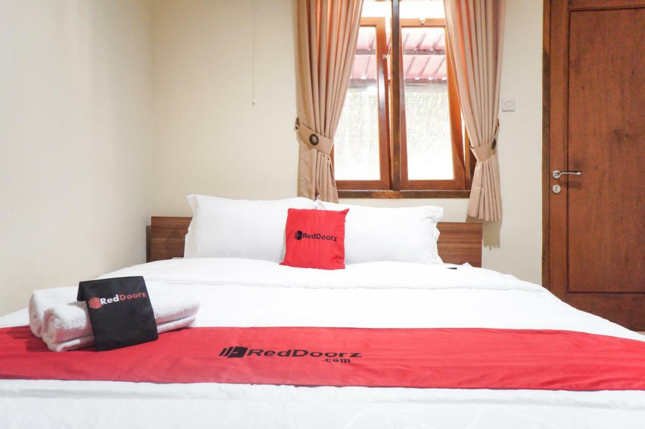 Hotel Reddoorz Syariah Near Exit Tol Malang Exteriér fotografie