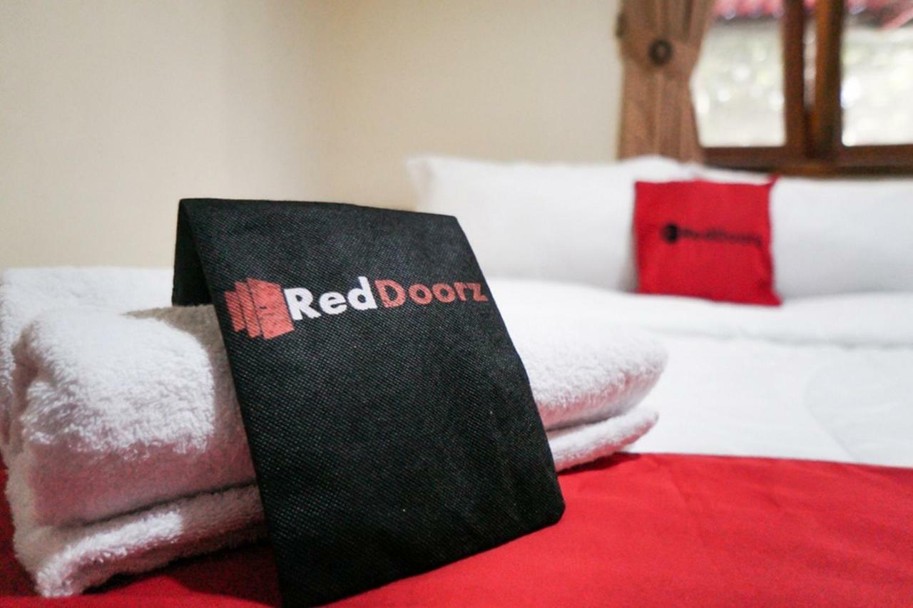 Hotel Reddoorz Syariah Near Exit Tol Malang Exteriér fotografie